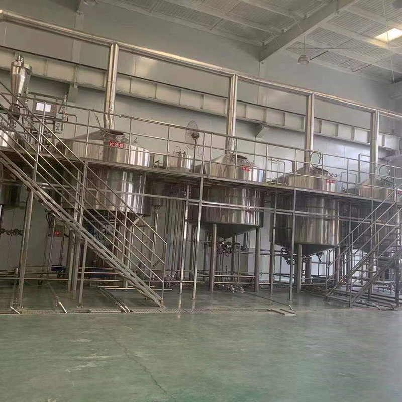 郊区精酿啤酒设备厂—平面布置、设备设计、制造、调试、培训等一条龙服务_COPY